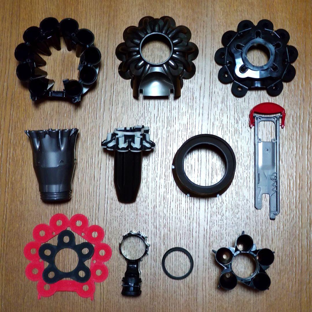 割引中ダイソン SV11 掃除機 分解清掃済み 動作品 純正バッテリー2つセット