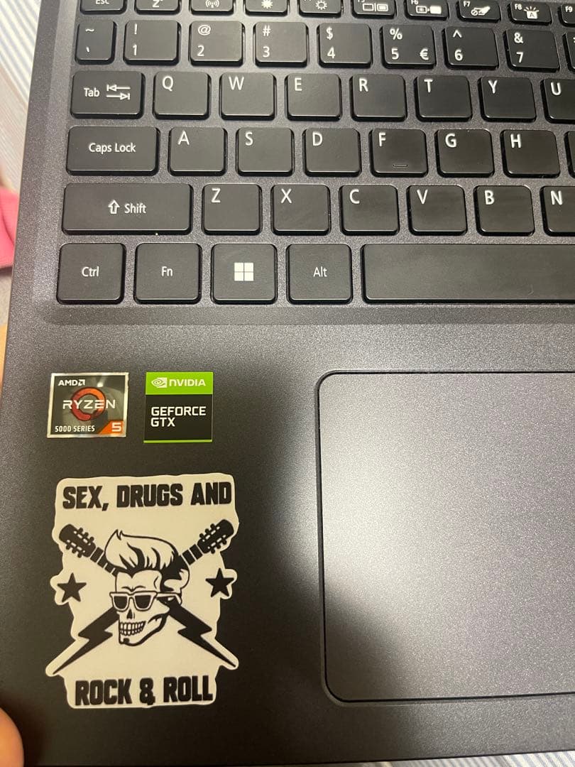 Windowsアクセサリー Acer Aspire 7 Gaming laptop!